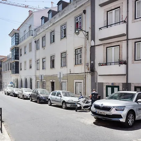 Olarias Steps | A Mouraria Apartamento *