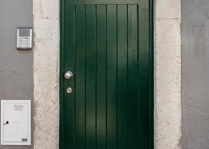 Апартаменты Olarias Steps | A Mouraria