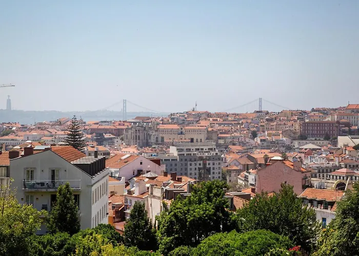 Апартаменты Olarias Steps | A Mouraria